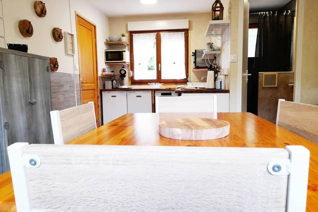 ⁂⁂Duplex Cledicihome Renovated! Quiet Area // 2 Steps From The Center / Private Parking⁂⁂ Gérardmer Buitenkant foto